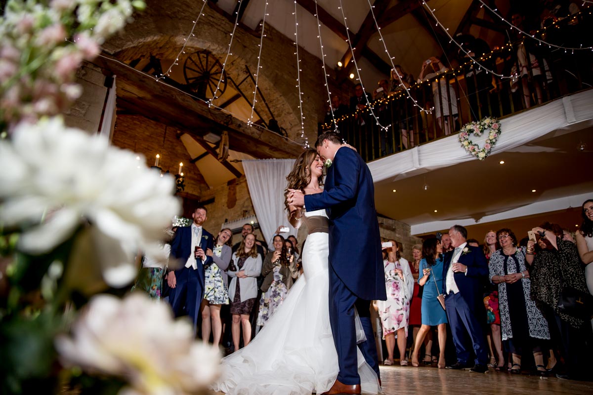 Great Tythe Barn Tetbury Wedding Photography Rebecca Chris