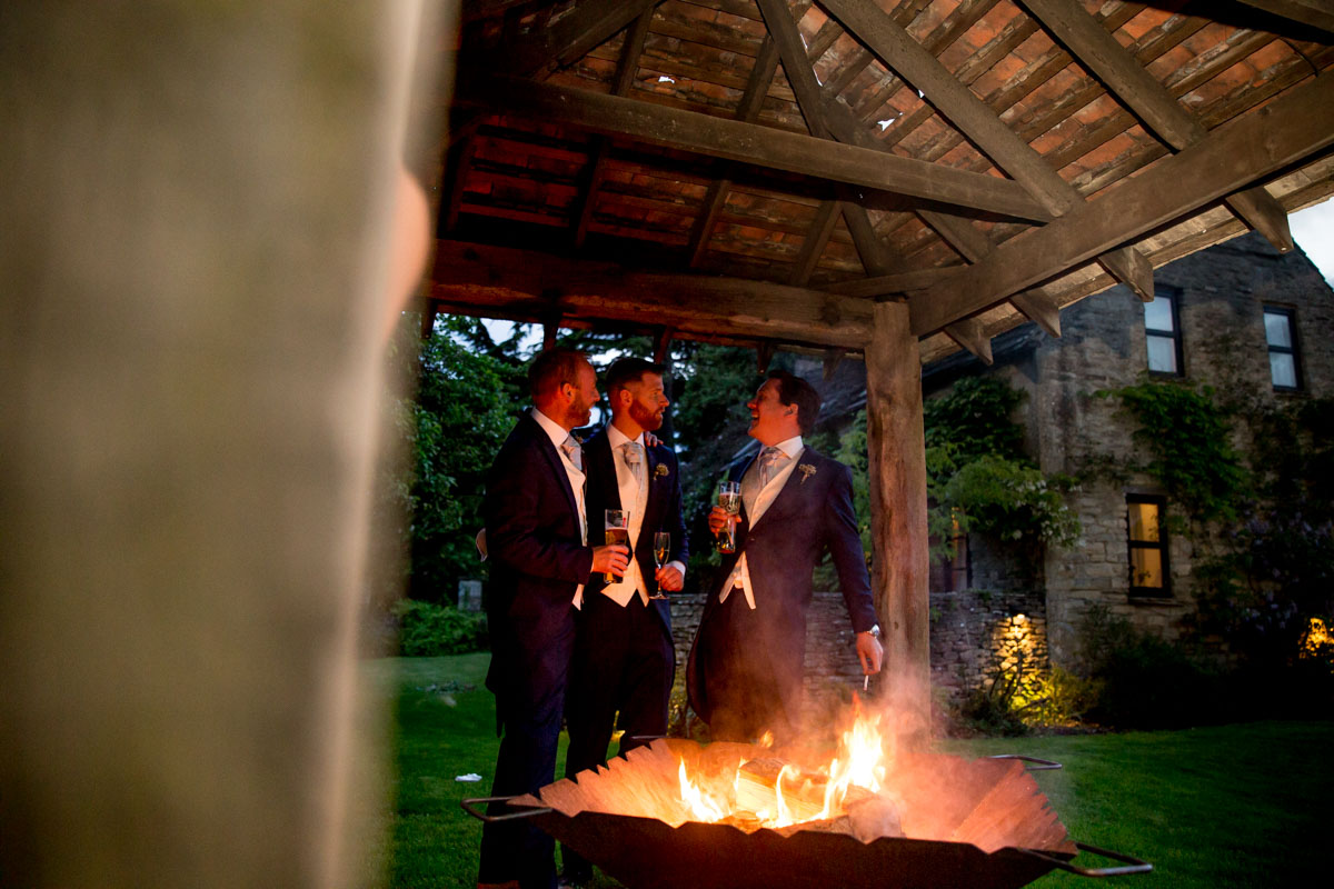 Great Tythe Barn Tetbury Wedding Photography Rebecca Chris